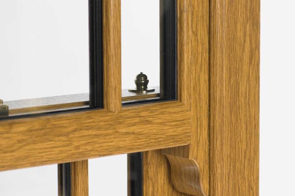 Sash Horn Windows
