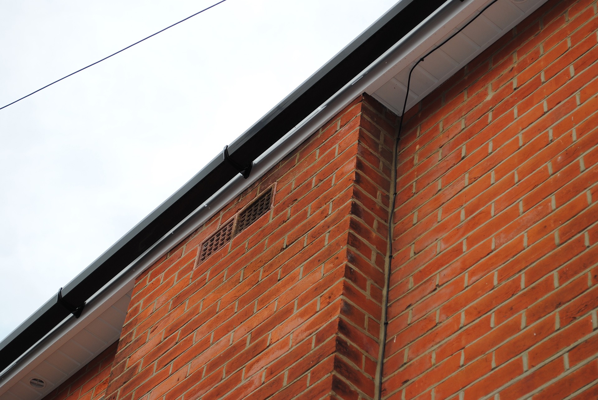 Fascias, Soffits and guttering Prices Earlsfield